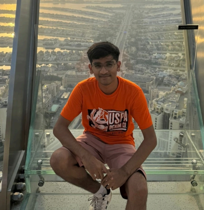 Lavish Lodha